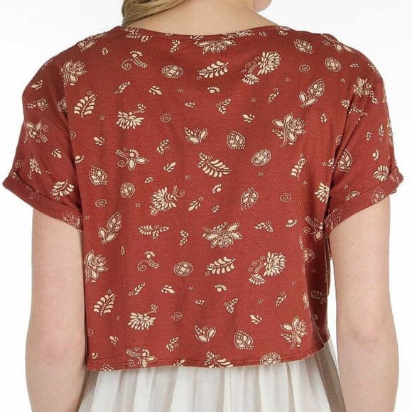 NWT Obey Dazed front knot cropped top tee shirt medium paisley - Picture 2 of 4